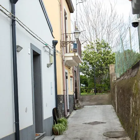 Al Vico Di Via Marzulli *